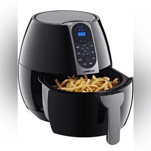 GoWISE USA 3.7-Quart Programmable Air Fryer with 8 Cook Presets, Black